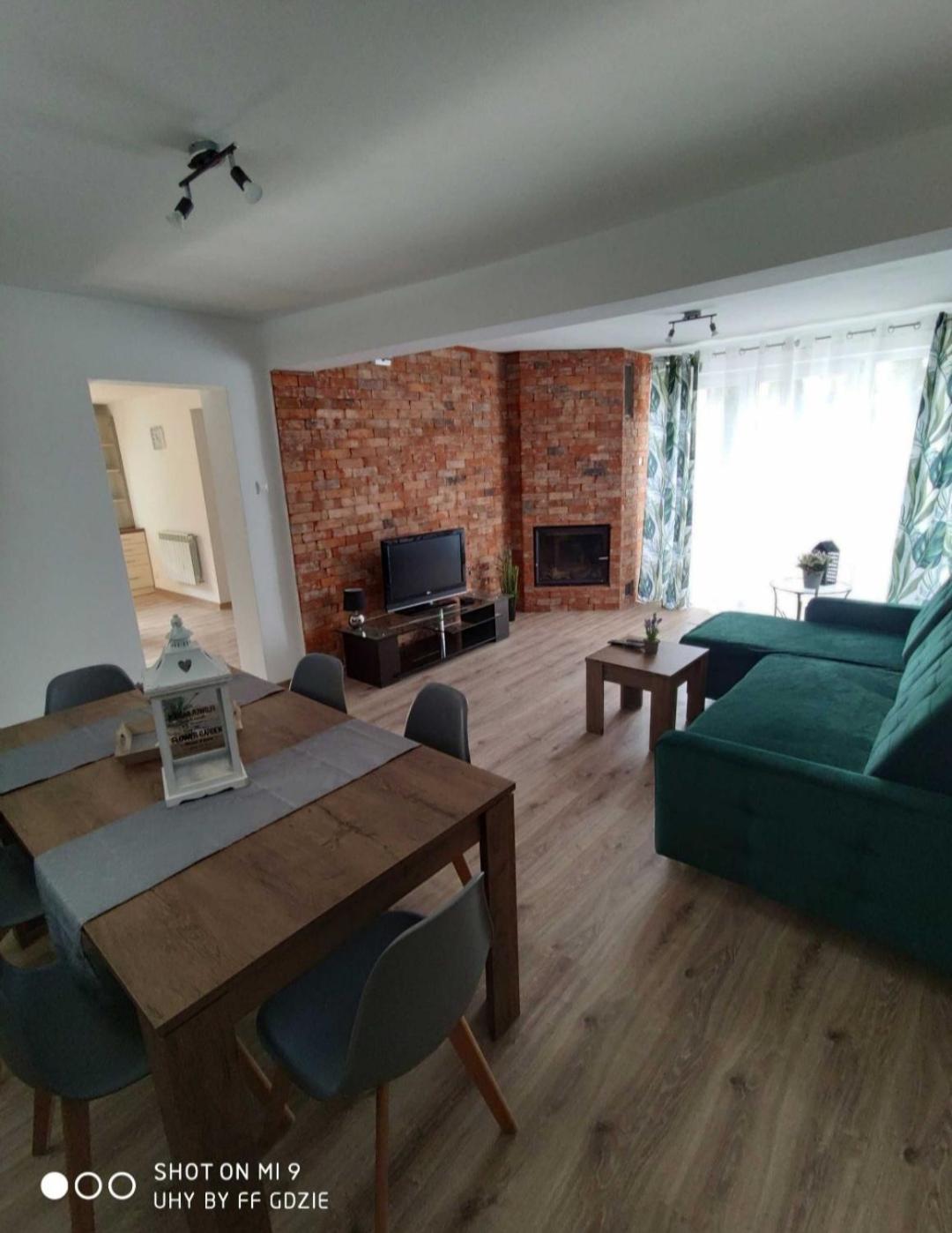 Apartamenty Pod Sosnami Ostroda Miedzylesie 6Os Oda fotoğraf